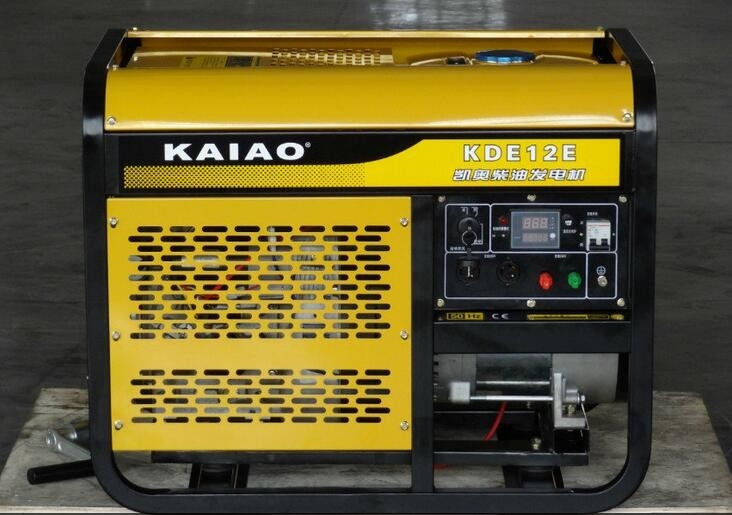 3000 vòng / phút Double Cylinder 10Kw Diesel Generator, Máy phát điện Diesel Mở Loại